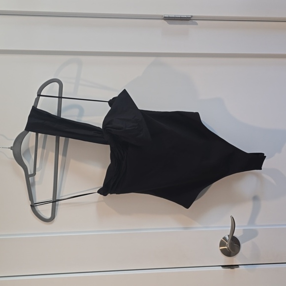 ZARA| Black Bodysuit with One Shoulder Bow | Size XS | NWT​